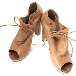 FENDI Open Toe pumps shoes